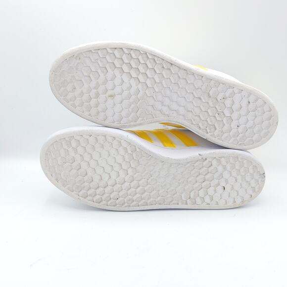 Adidas Grand Court White Yellow Stripe Superstar Casual EE9687 Womens size 9.5 - Picture 5 of 9